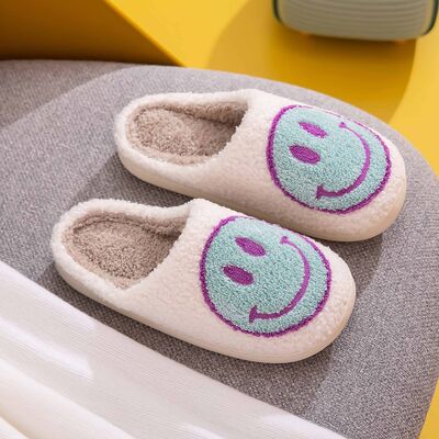 Melody Smiley Face Slippers - White/Sky Blue