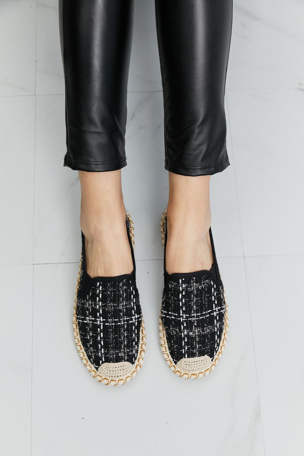 Forever Link Plaid Round Toe Slip-On Flats