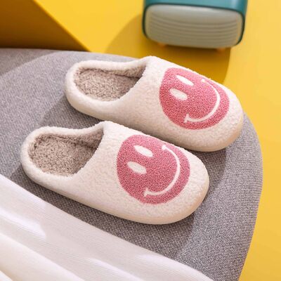 Melody Smiley Face Slippers - White/Pink