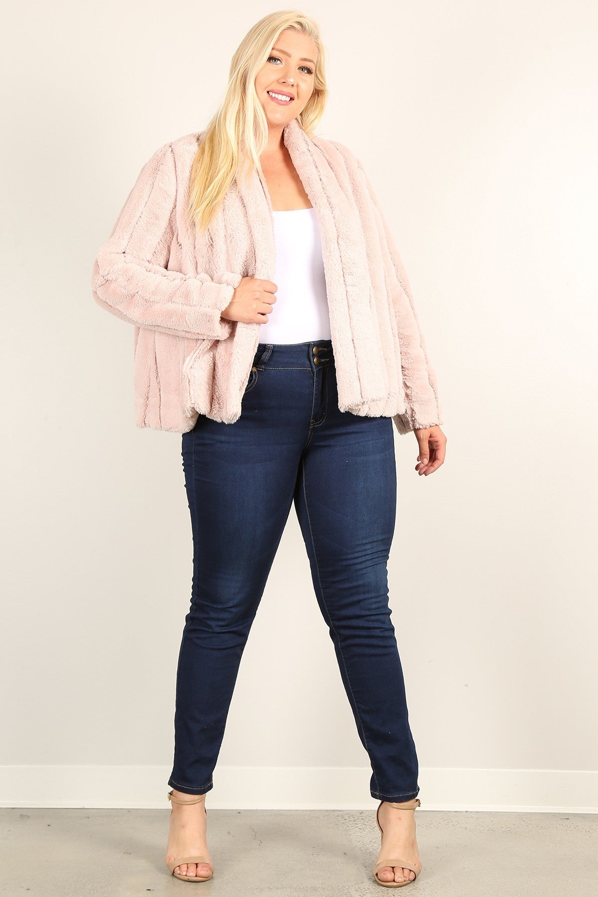 Plus Size Faux Fur Jacket With Open Front And Loose Fit