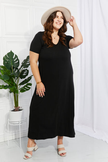 Zenana Simple Wonder Full Size Pocket Maxi Dress in Black